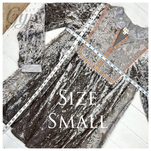 POL Luxury Velvet Lace Tunic - Picture 12 of 16
